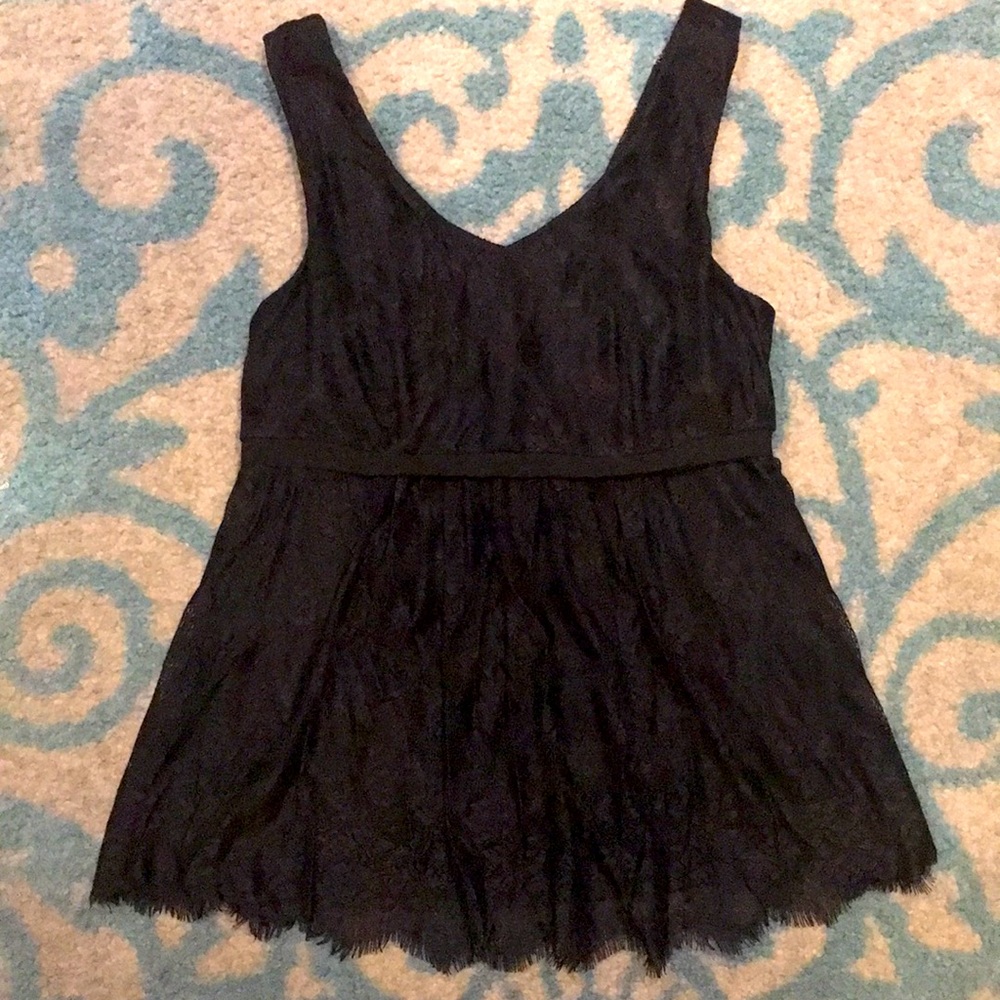MIMI MATERNITY Formal Lace Top 🦋 Size Medium